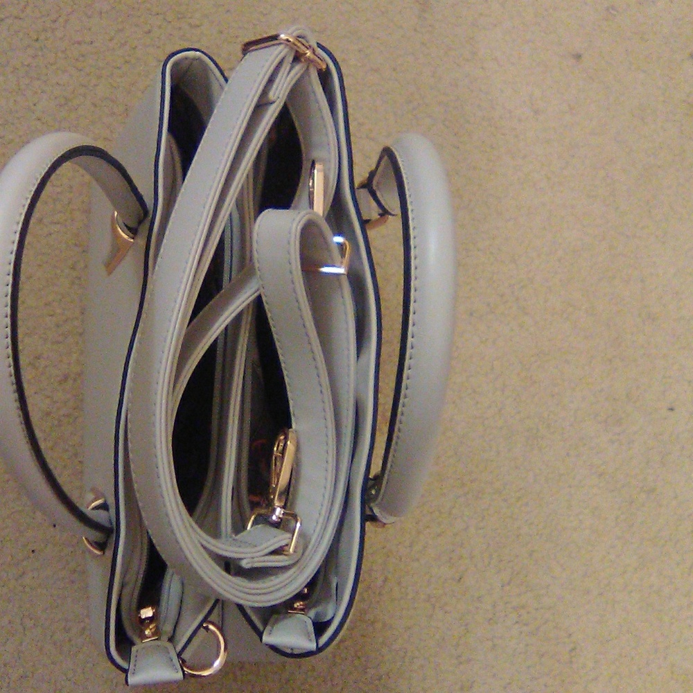 Purse - Picture 4 of 4